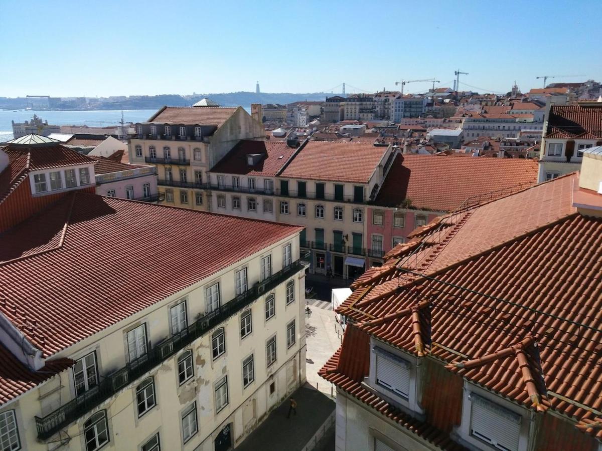 Martim Vaz I - Downtown Apartment